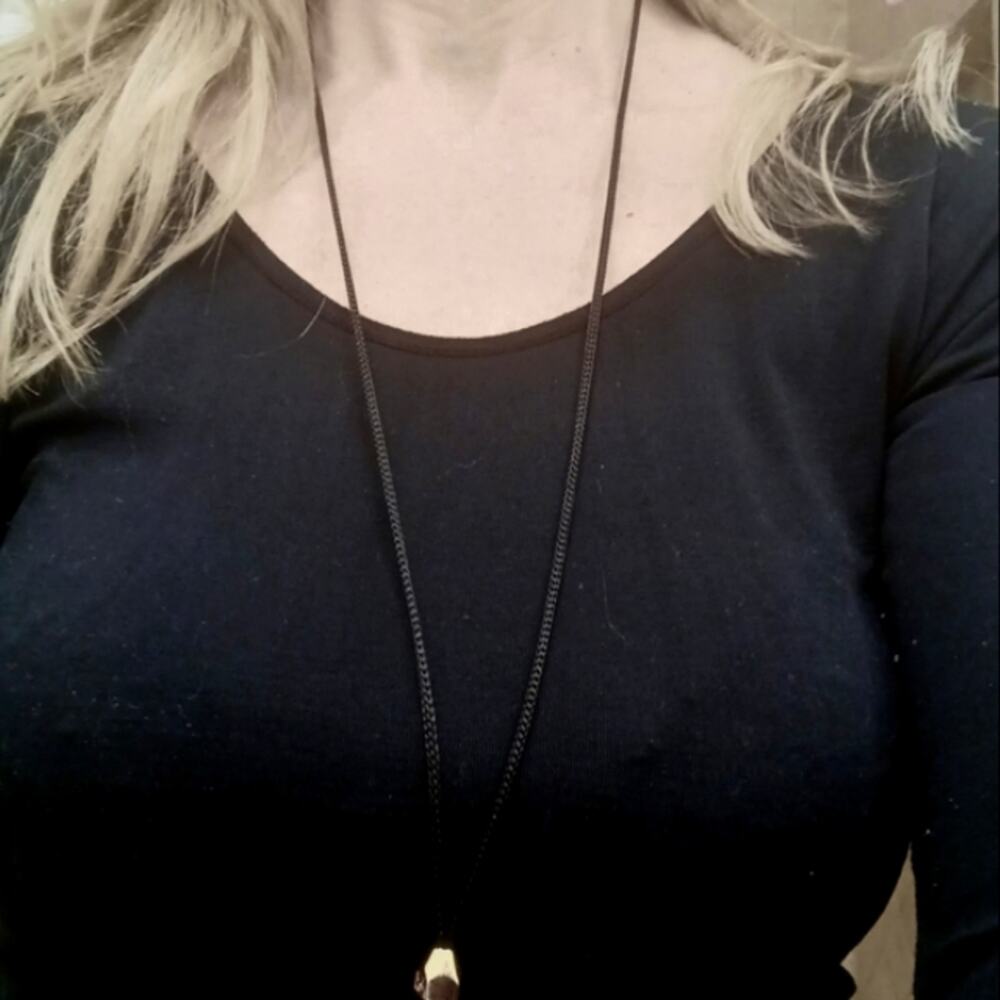 Fendi Gold Pendant Rope Necklace Modern Contemporary Minimalist Bohemian Vintage - Picture 11 of 16